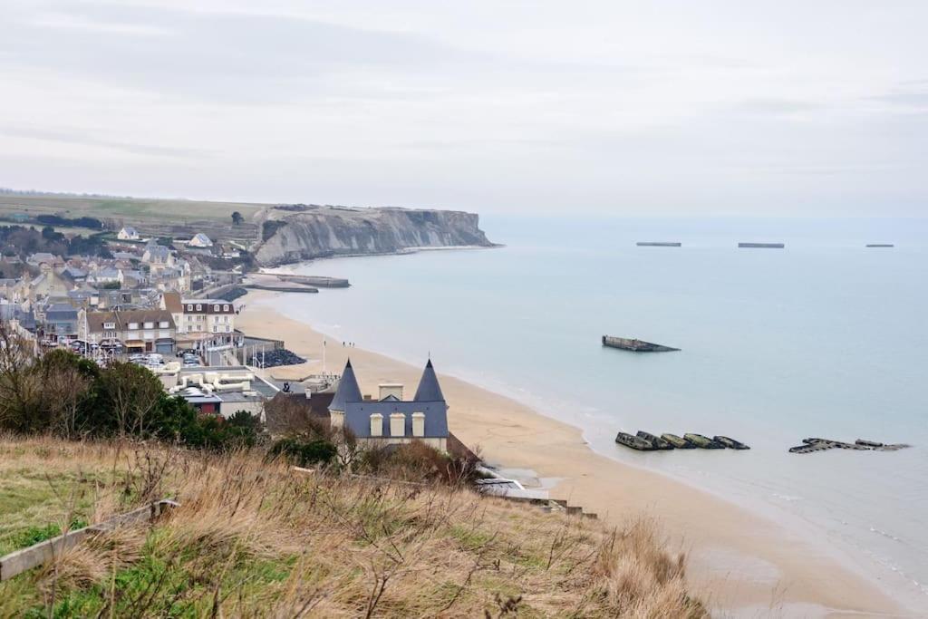 Le Joffre - Studio Sur La Digue En Centre Ville Arromanches-les-Bains Eksteriør billede