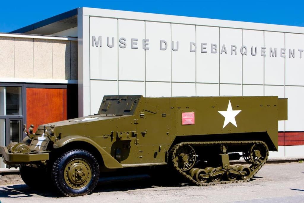 Le Joffre - Studio Sur La Digue En Centre Ville Arromanches-les-Bains Eksteriør billede